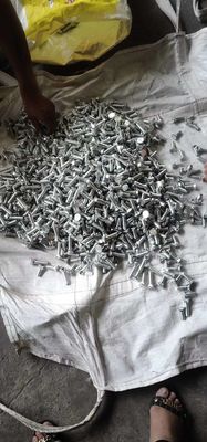 鋼材の反沈式四角式プロウボルト DIN605 で建物の耐久性を向上させる